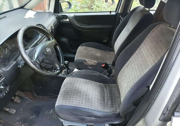 Opel Zafira cena 2900 przebieg: 384317, rok produkcji 2001 z Otwock małe 497
